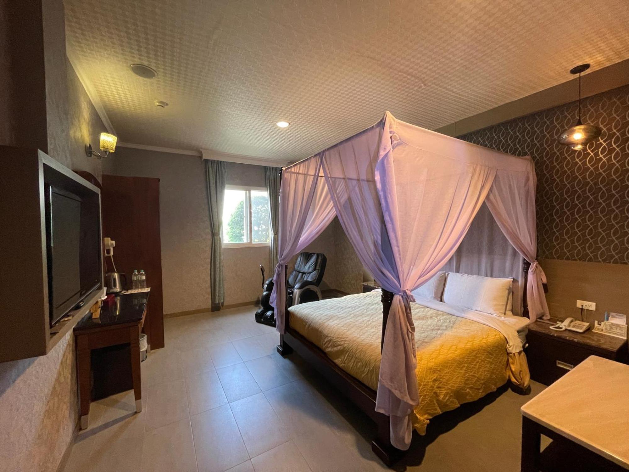 Treasure Island Motel - Renwu Kaohsiung Extérieur photo